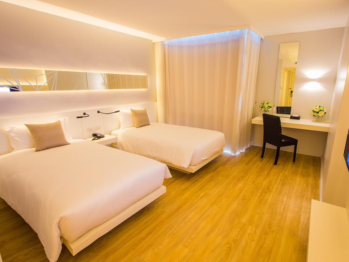 Crystal Hotel Хат'яй Екстер'єр фото