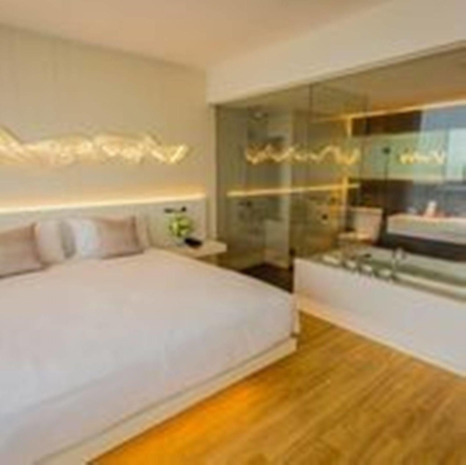 Crystal Hotel Хат'яй Екстер'єр фото