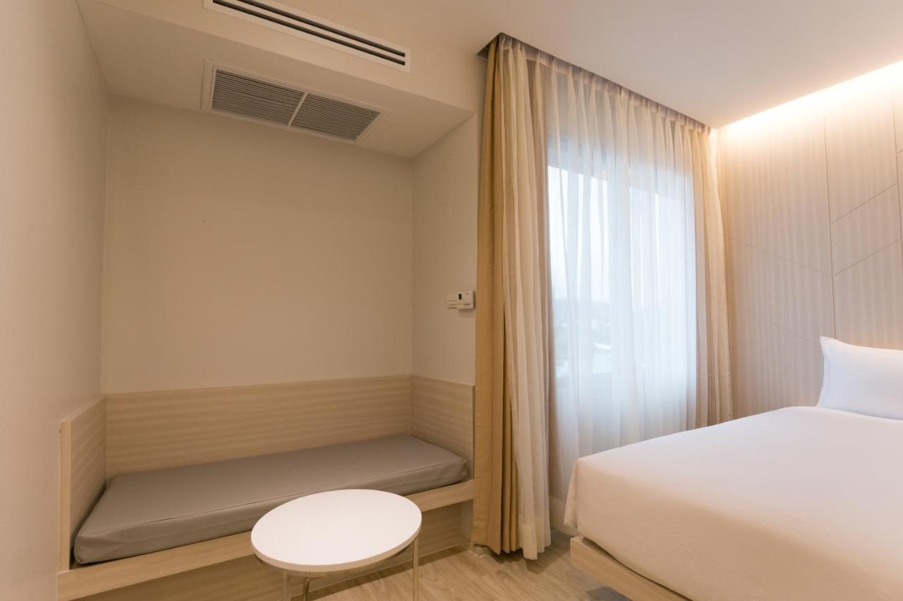 Crystal Hotel Хат'яй Екстер'єр фото